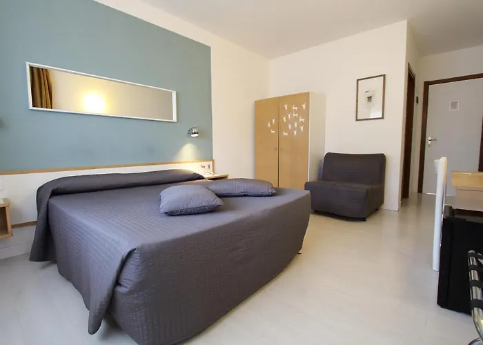 Giardino Hotel 3*