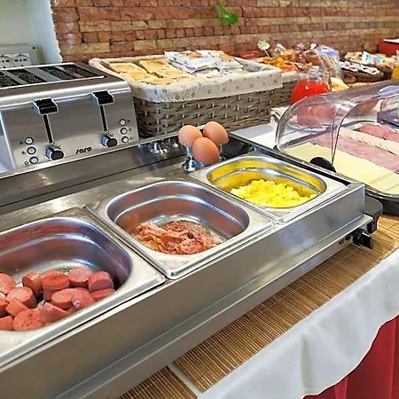 Hotel Giardino Breno