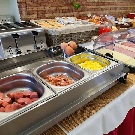 Giardino Hotel Breno